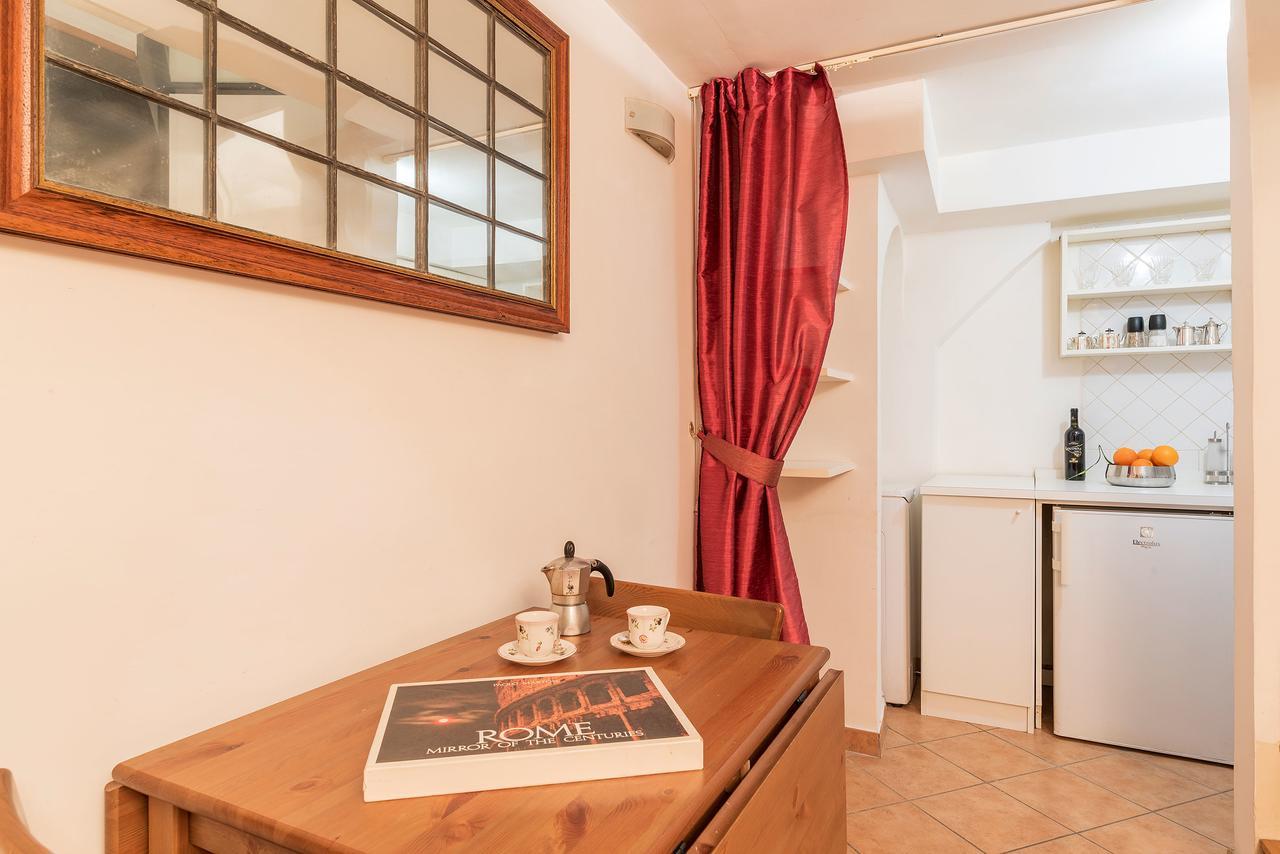 Sweet Little Suite Near Pantheon ローマ エクステリア 写真